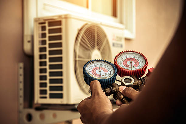 Professional Hvac technician working in Mamers, NC